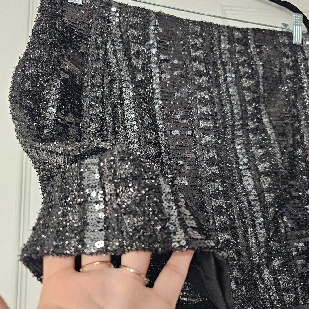Express Black Grey Sequined Mini Statement Skirts… - image 3